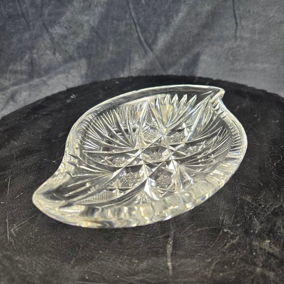 Clear Cut Glass Crystal Candy Dish/Trinket Dish Vintage Collectible - Picture 5 of 12
